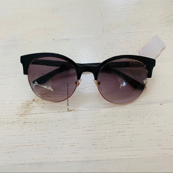 Versace Accessories - Versace Black Sunglasses